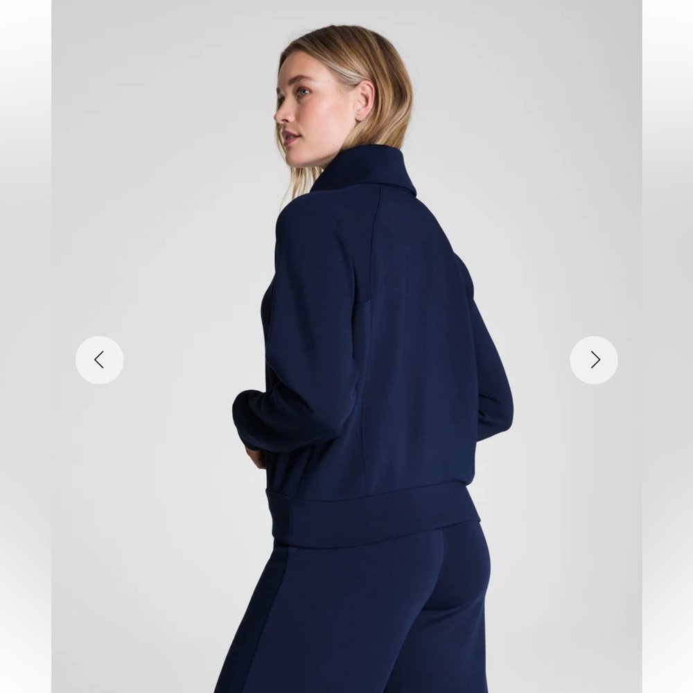 Spanx Air Essentials Half Zip NWT - image 2